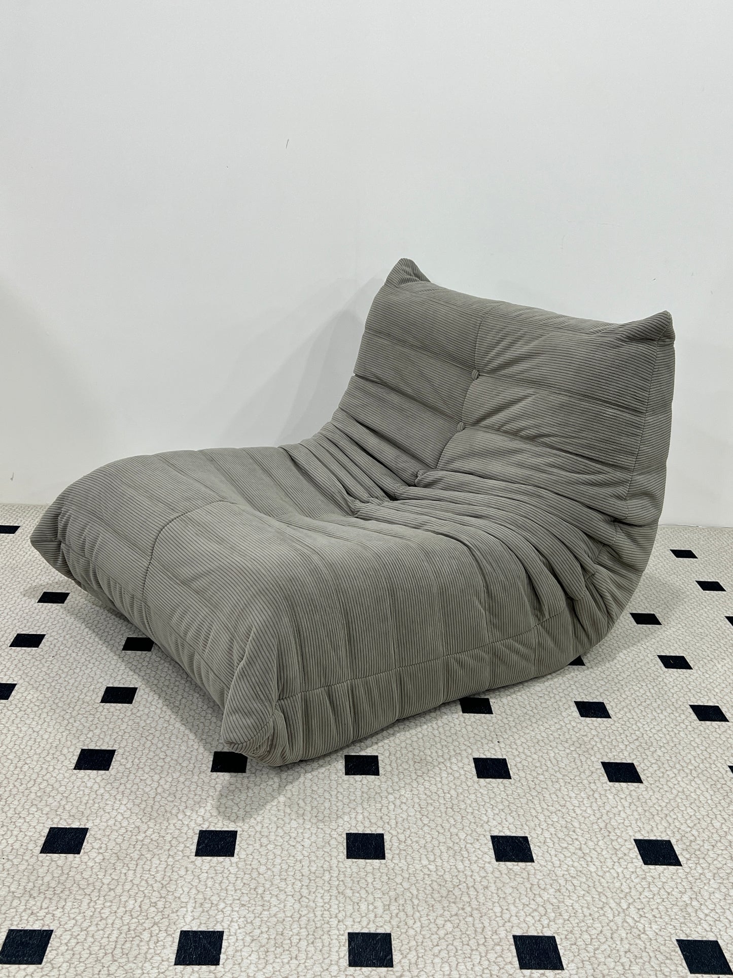 TOGO Sofa - Single