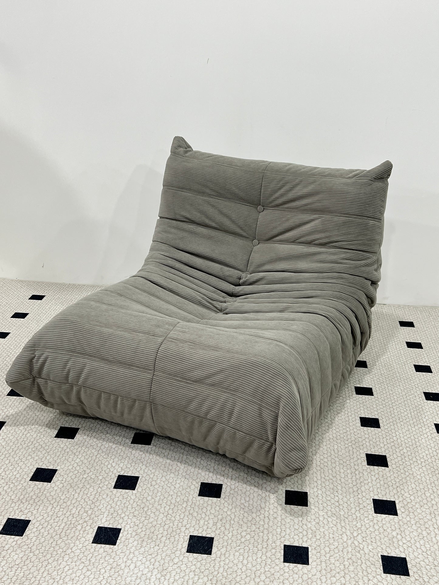 TOGO Sofa - Single