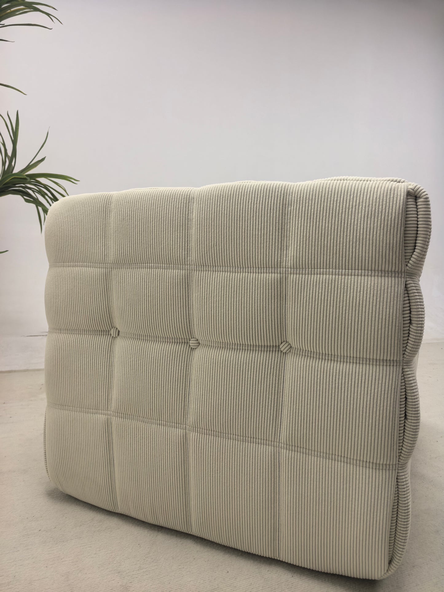 Waffle Lounge Chair