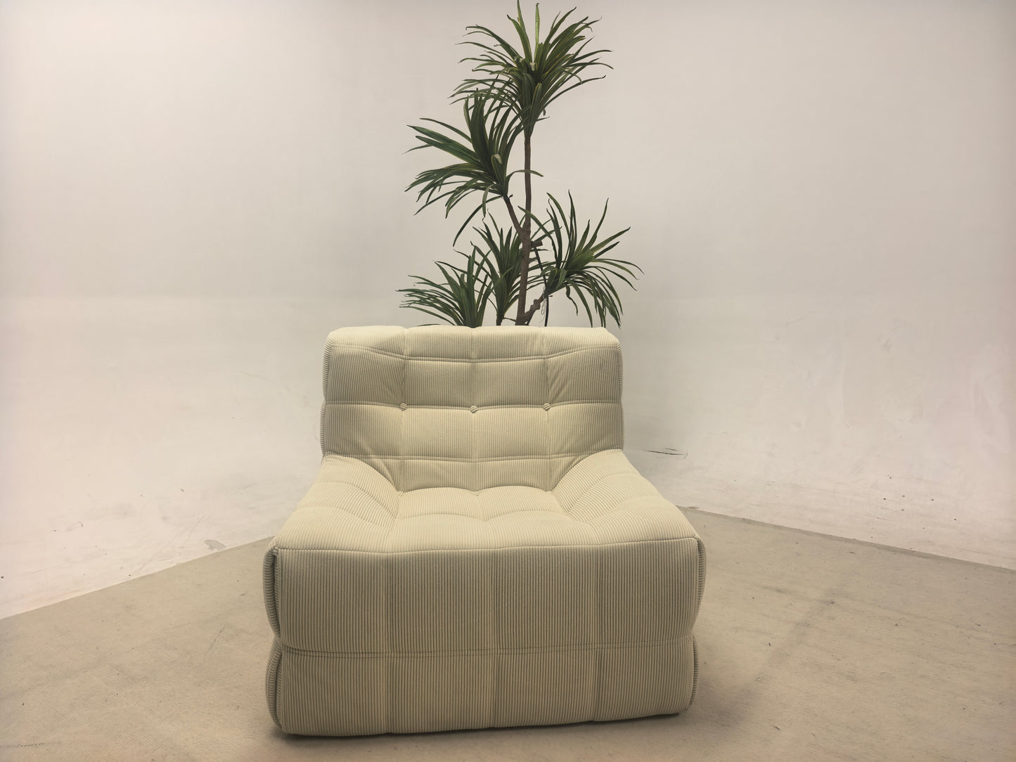 Waffle Lounge Chair