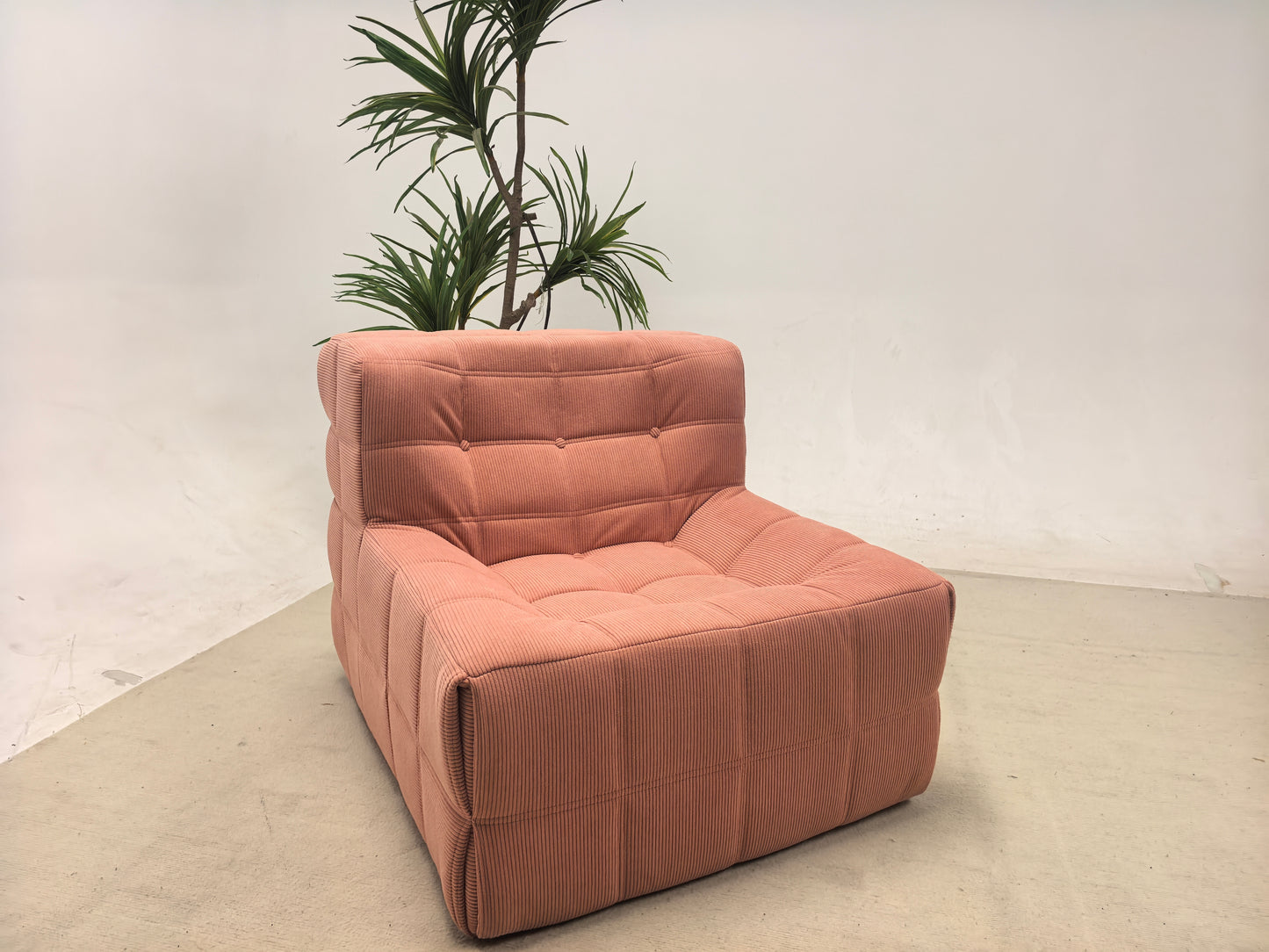 Waffle Lounge Chair